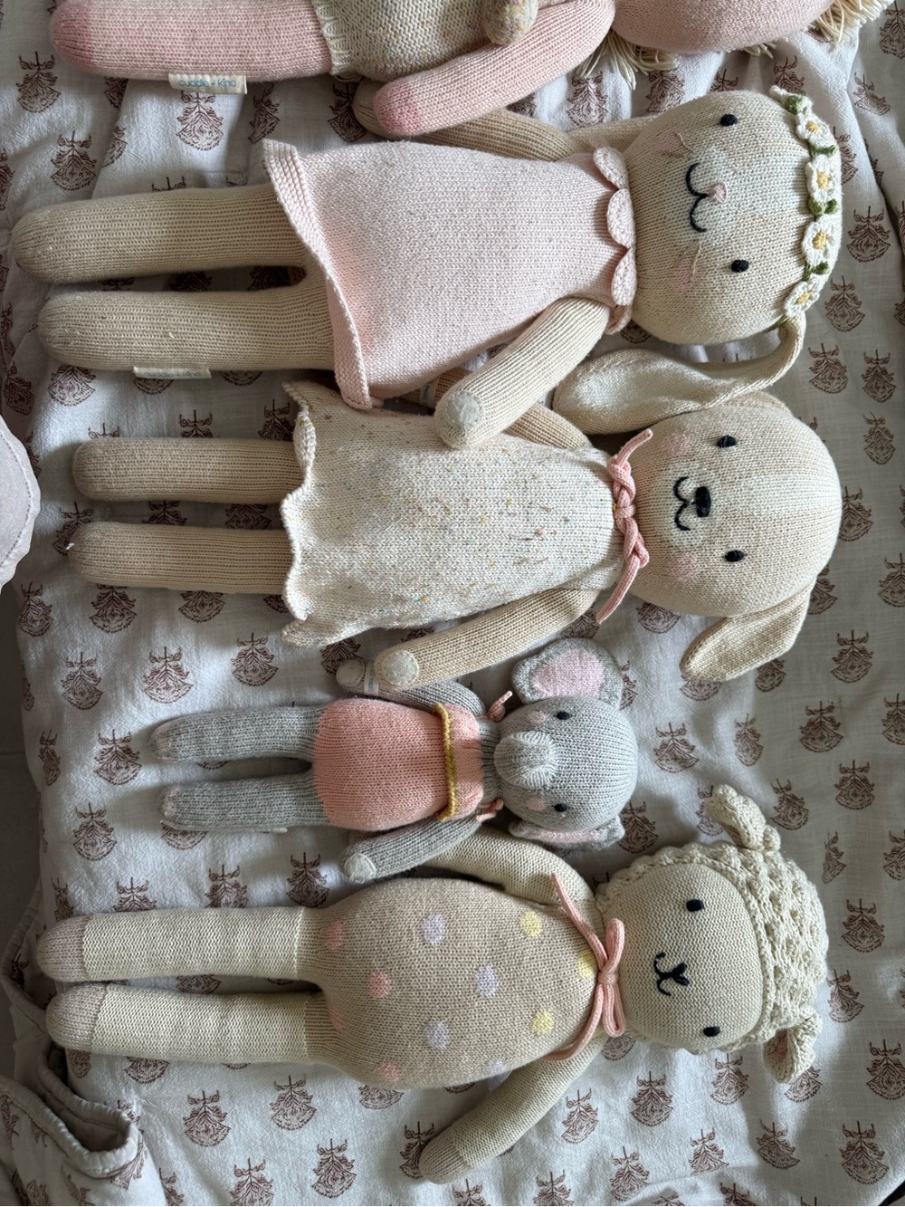 Cuddle + kind 40 each